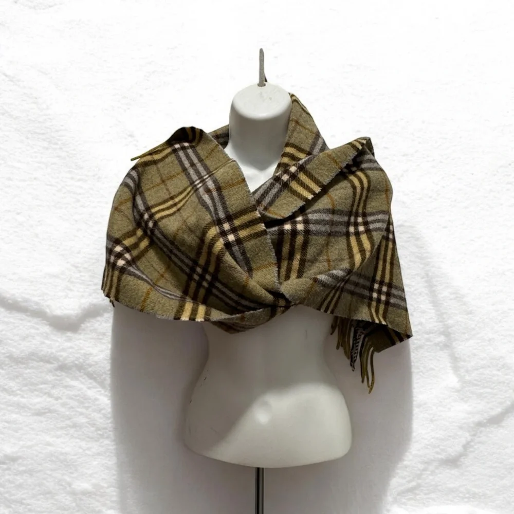 Burberry scarf vintage